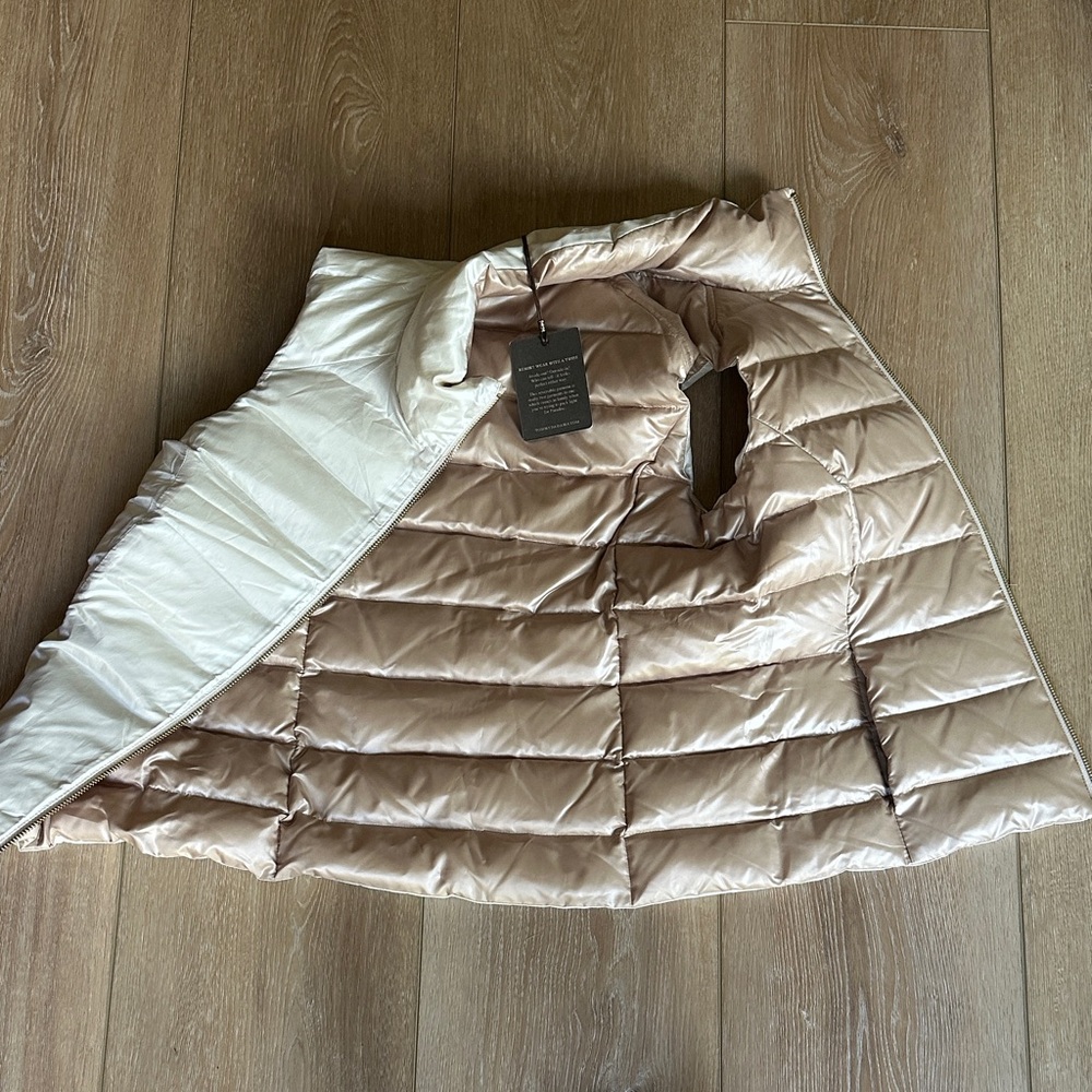 Tommy Bahama Reversible Cream /Gold Quilted Vest